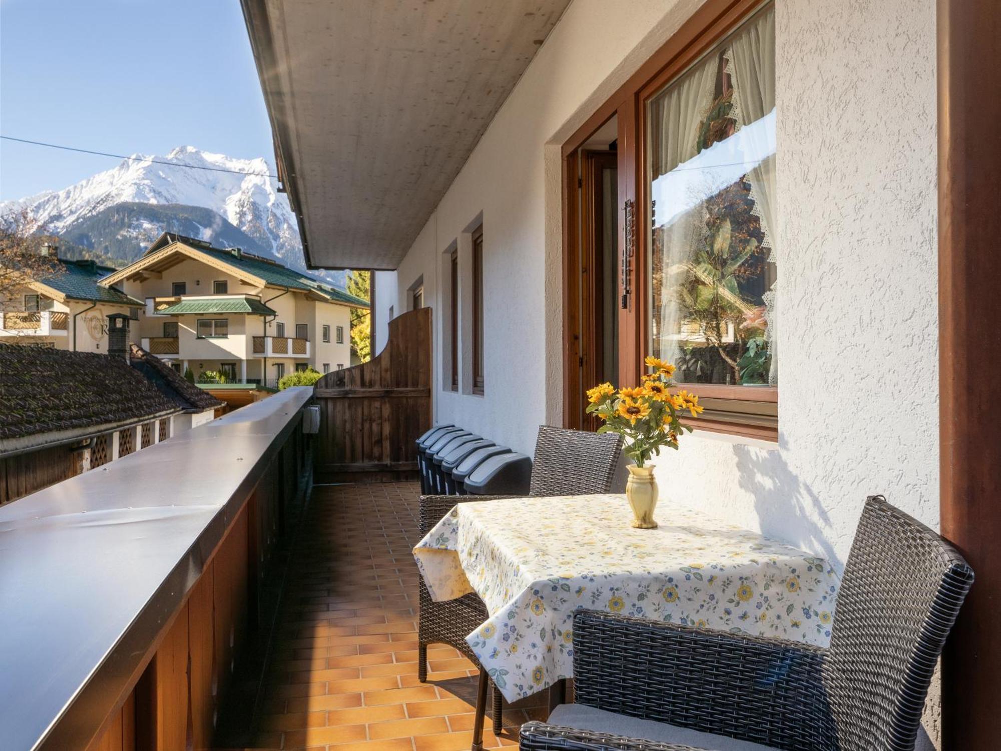Chalet - Appartements Julitta Mayrhofen Exterior foto